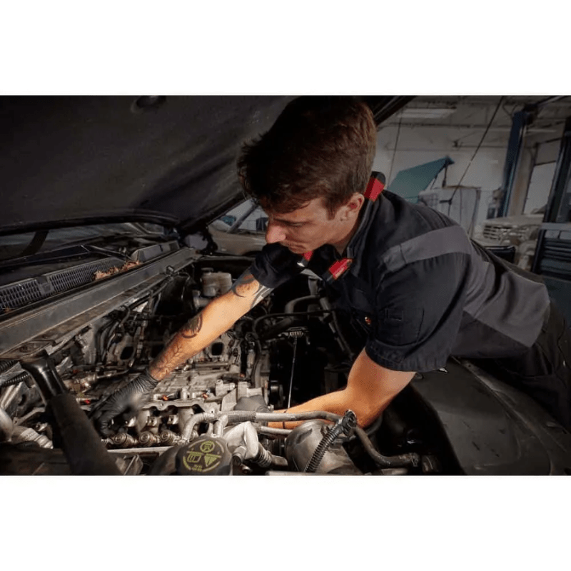 KIT LUZ CUELLO RECARGABLE CON LINTERNA IMANTADA MILWAUKEE 2367-21NECK6