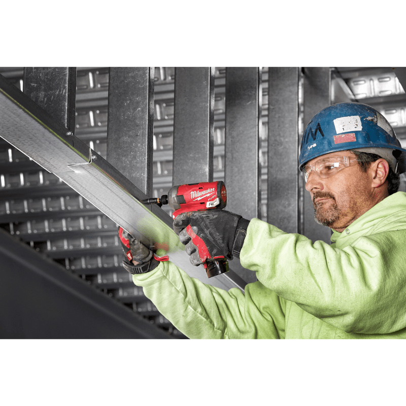 KIT ATORNILLADOR HIDRAULICO FUEL M12 MILWAUKEE 2551-226