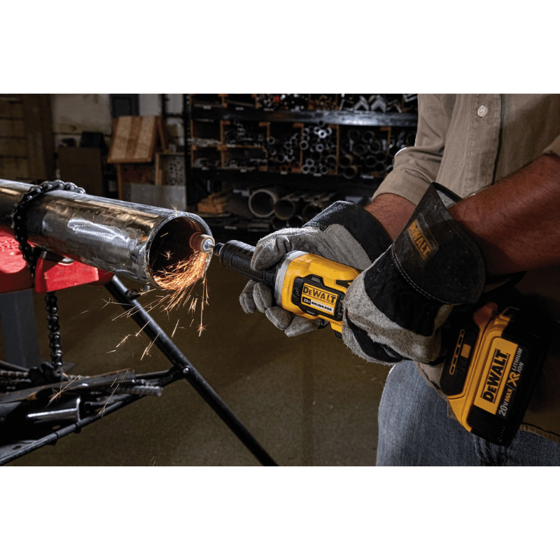 KIT ESMERIL RECTO 1-1/2” 2 BAT 20V DEWALT DCG426B-KIT6