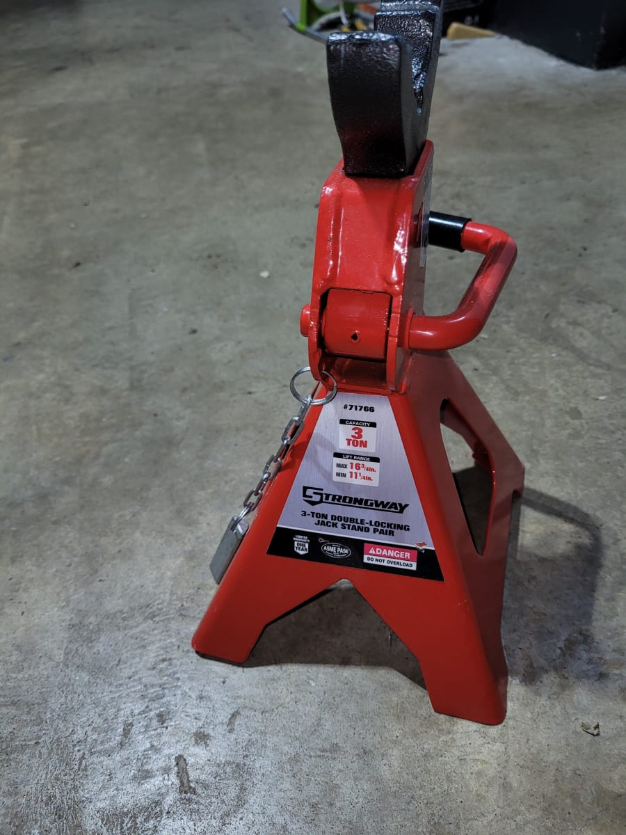 SOPORTE REGULABLE 3 TON PAR STRONGWAY 717664