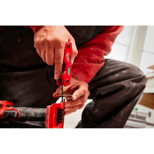 SET 8 LLAVES TORX PLEGABLES 48-22-21847