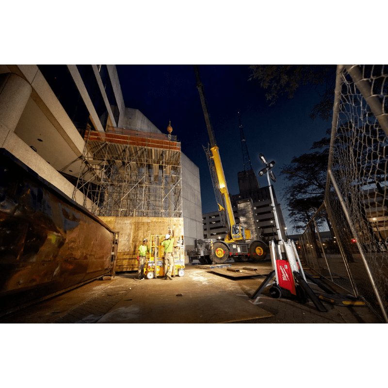 KIT TT TORRE DE ILUMINACIÓN TELESCÓPICA MILWAUKEE MXF041-1XC-TT8