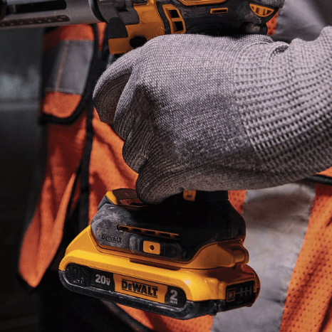 BATERÍA ION DE LITIO 20V 2.0AH DEWALT DCB203-B34
