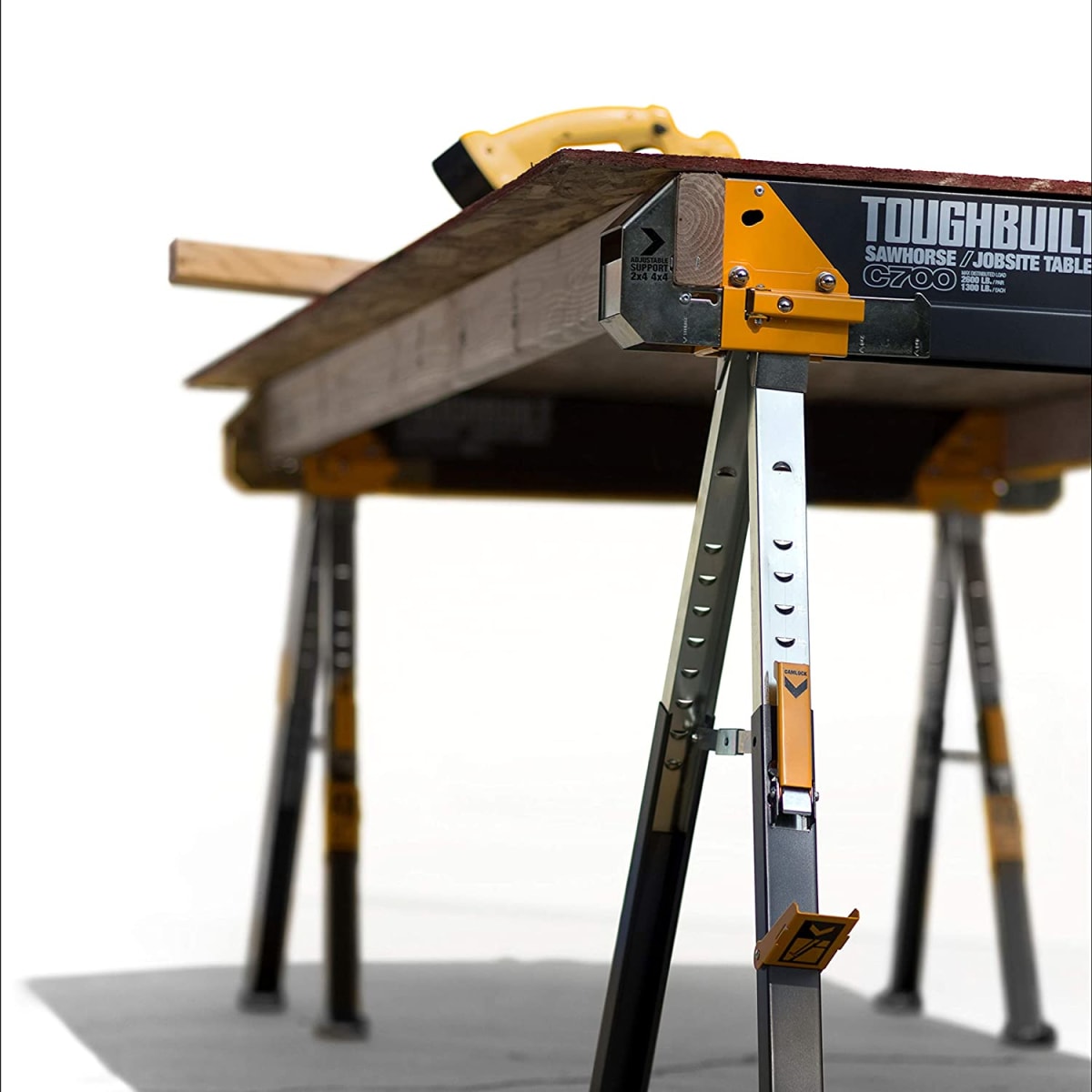 CABALLETE DE ACERO TOUGHTBUILT TB-C5505