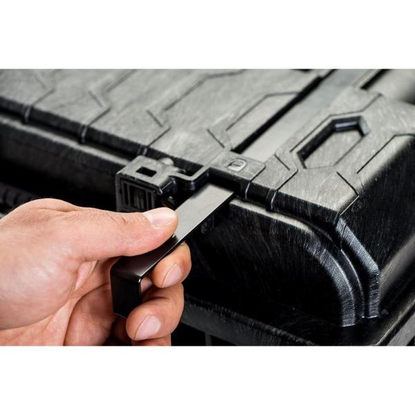 CAJA HERRAMIENTAS CON RUEDAS 22