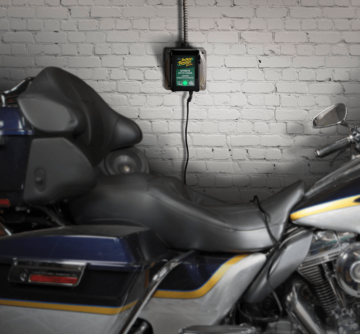 CARGADOR DE BATERIA 12V 750 mA BATTERY TENDER 021-01233