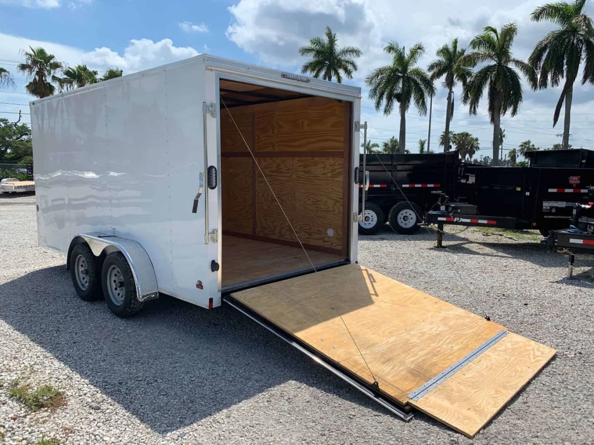 CARRO CONTINENTAL 7X16 BLANCO 20242