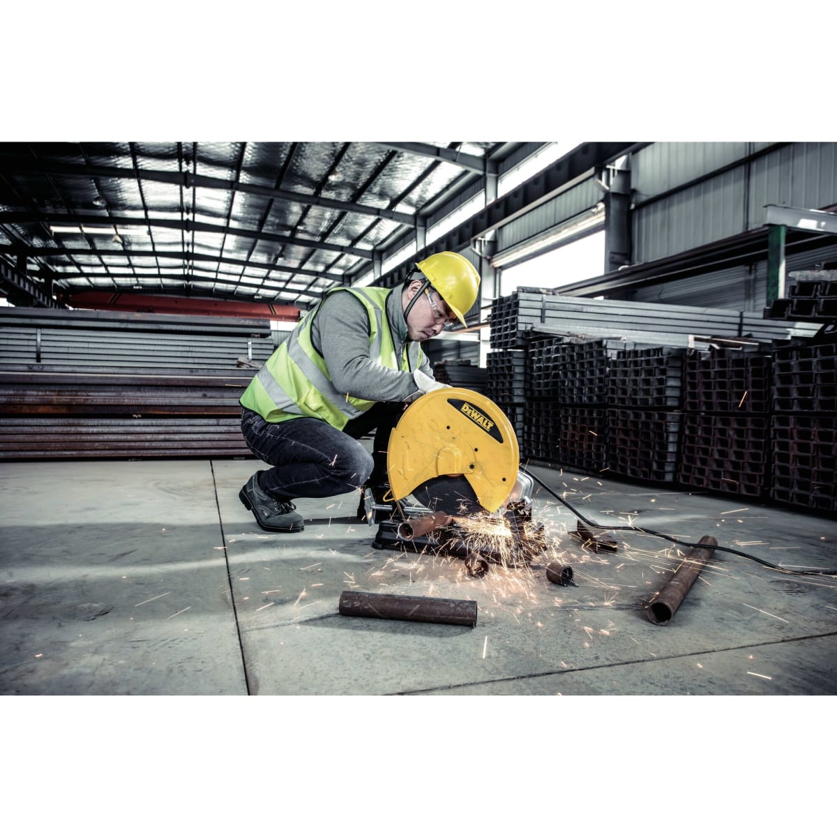 KIT TRONZADORA DEWALT D28730-B2 + 2 DISCOS 14