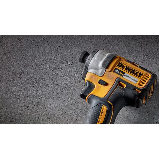 KIT ATORNILLADOR DE IMPACTO 1/4 20V DEWALT DCF7871D2-B27