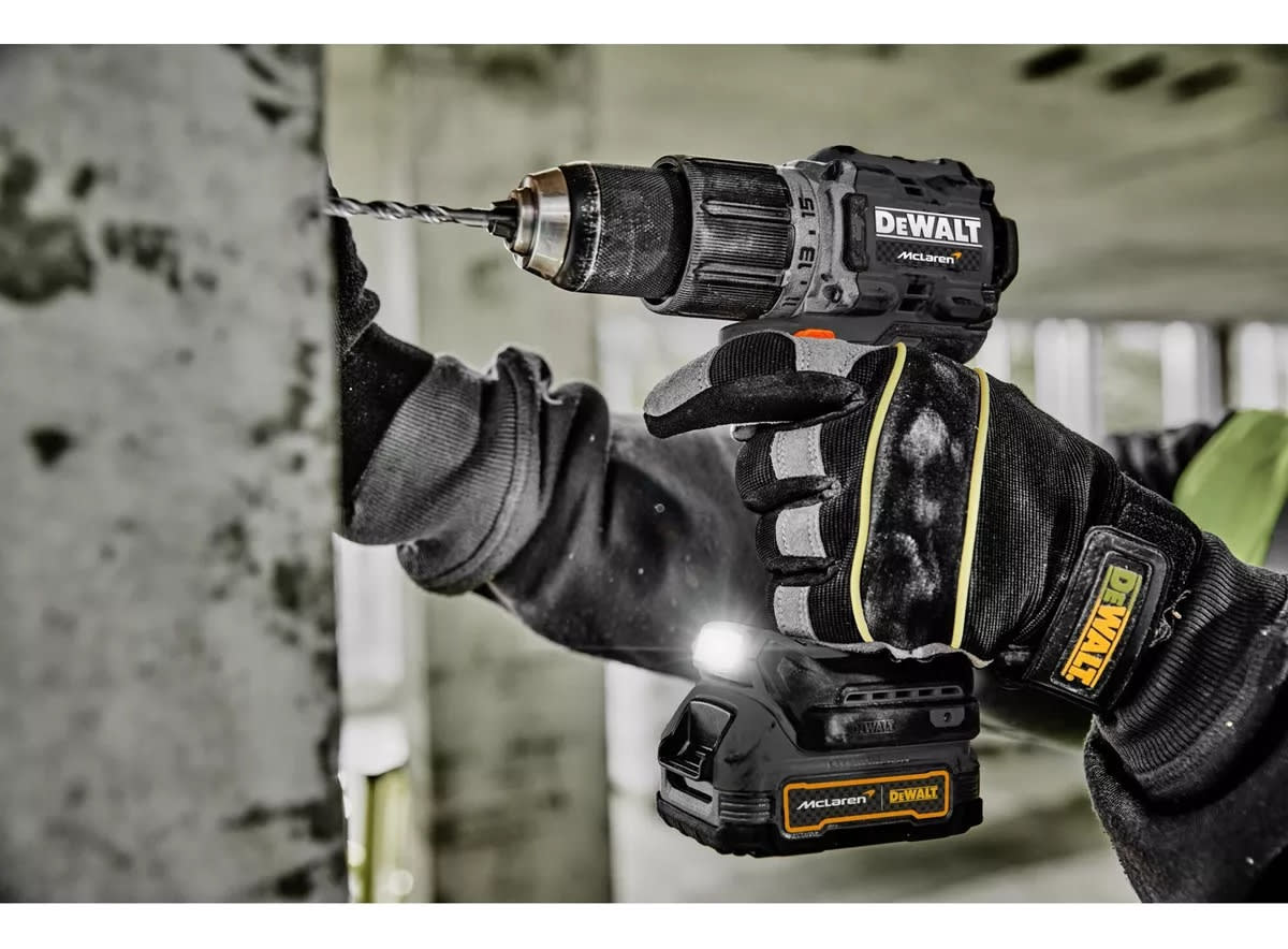 KIT TALADRO PERCUTOR Y ATOR IMPAC DEWALT MCLAREN DCK200ME2GT5