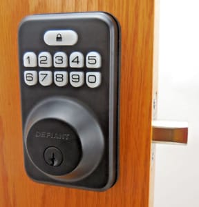 CHAPA ELECTRONICA DEFIANT NEGRO MATE3