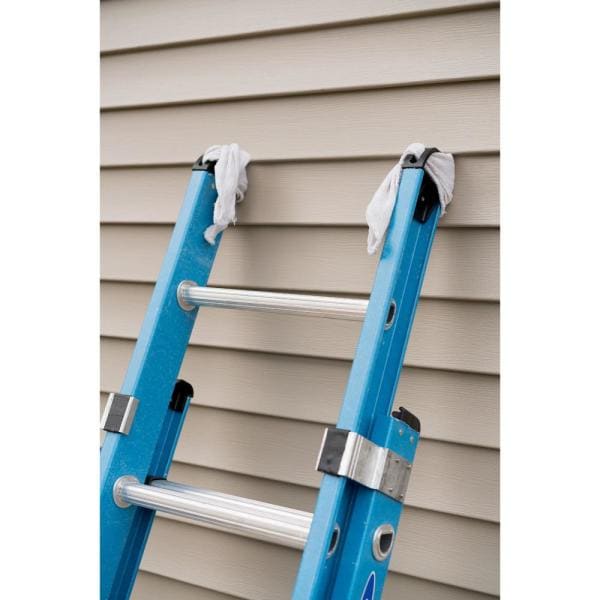 ESCALERA TELESCOPICA FIBRA AZUL 4,88 MTS WERNER 1135262