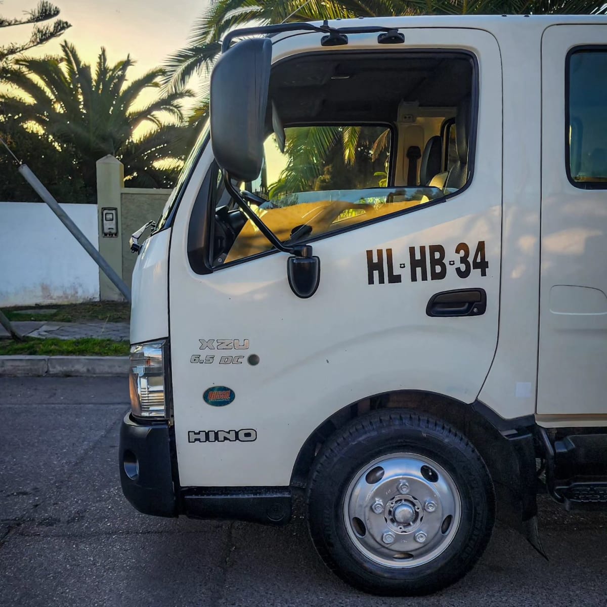 CAMION HINO XZU DC 20165