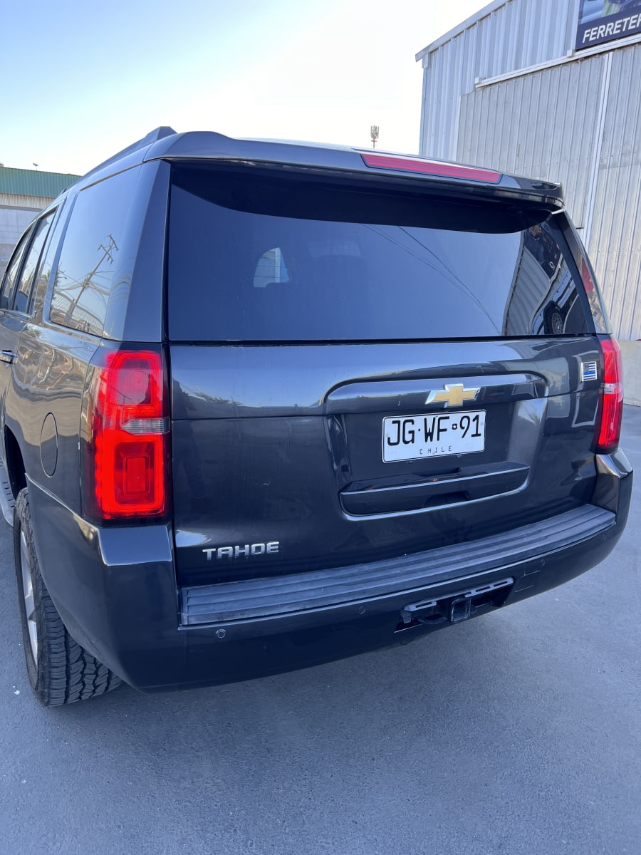 CHEVROLET TAHOE LT 20175