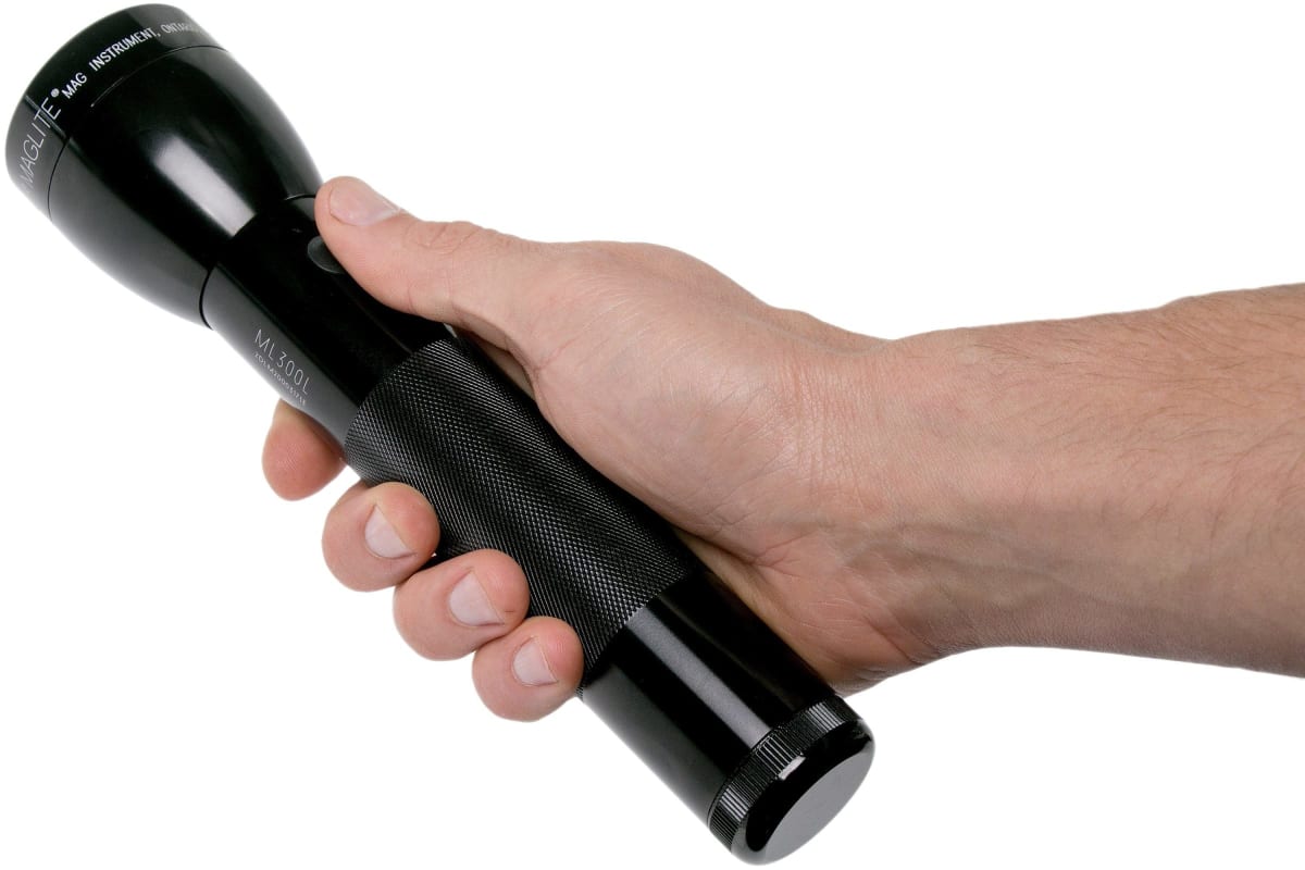 LINTERNA MAGLITE 625 LUMENS ML300L-S3016L3