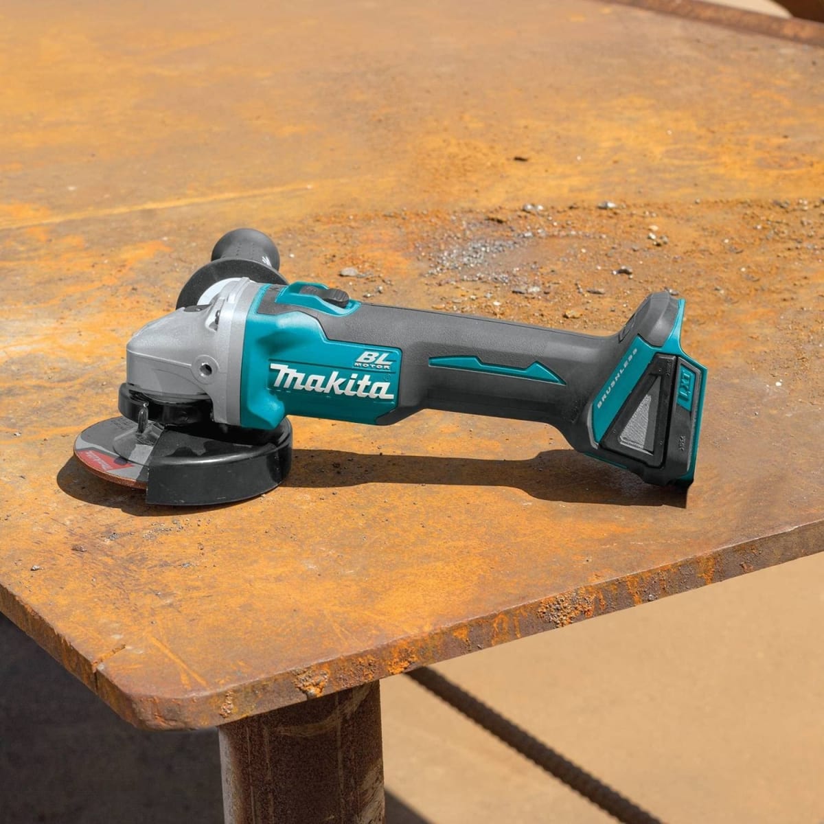 ESMERIL ANGULAR 18V MAKITA XAG04Z7