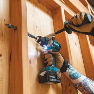 SET TALADRO IMPAC Y ATORNILLADOR MAKITA XT288T4
