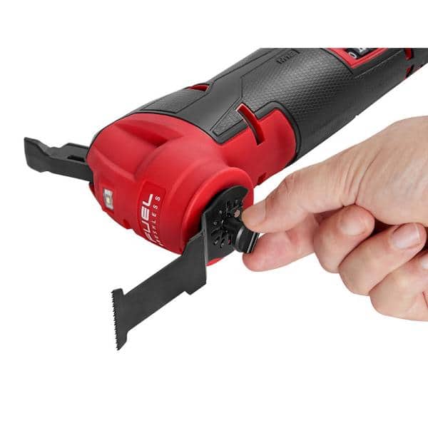 MULTI HERRAMIENTA MILWAUKEE FUEL 12V 2526-21XCH4