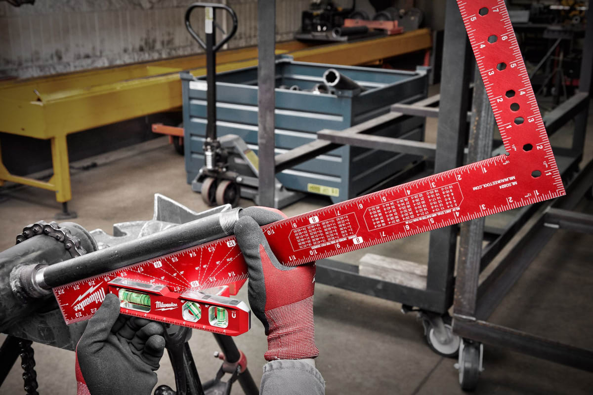 ESCUADRA DE ESTRUCTURA DE ALUMINIO DE 16