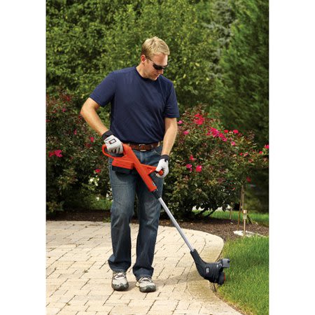 ORILLADORA 254 MM 18V BLACK & DECKER NST11184