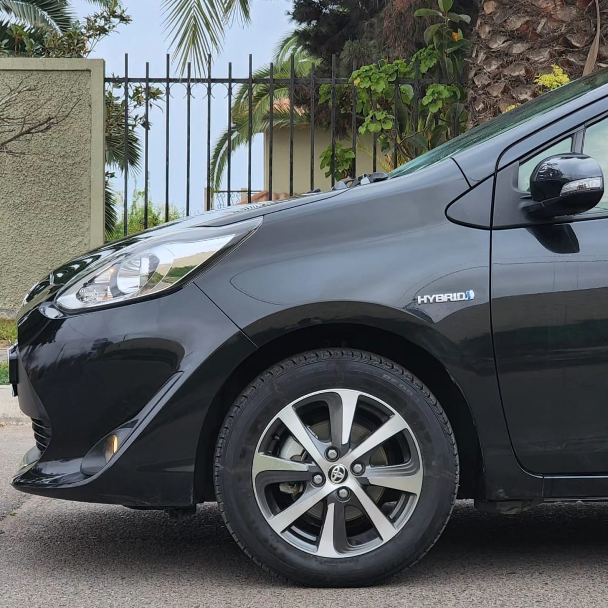 TOYOTA PRIRUS C HIBRIDO 20215