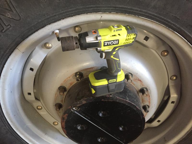 LLAVE DE IMPACTO 1/2