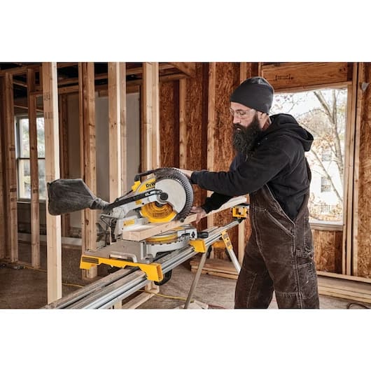 SIERRA INGLETEADORA 1600W DEWALT DWS713-B27