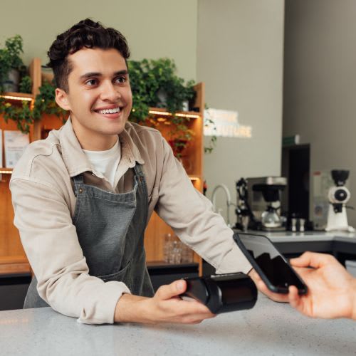 ¿Qué medios de pago debo implementar en mi negocio?