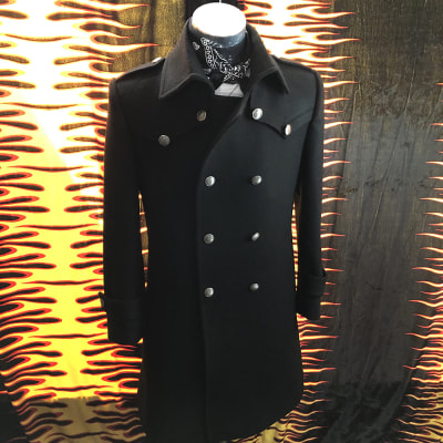 Abrigo Cruzado Cuello con Pata y Canesú Abotonados en Delanteros y Espalda8