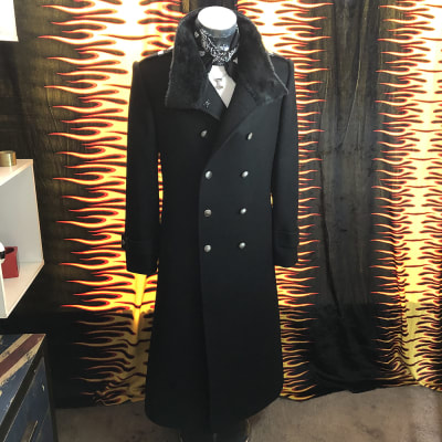 Capote Masculino Ultra Largo con Piel en el Cuello