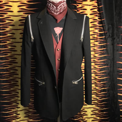 Veston Black Metal1