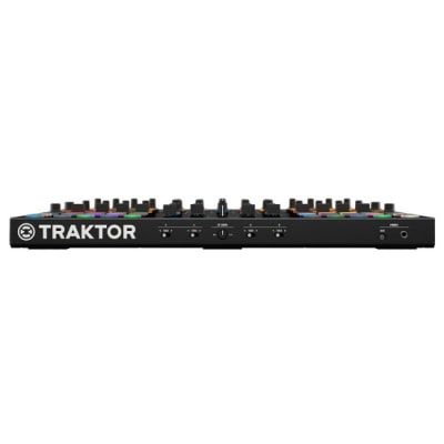 TRAKTOR KONTROL S8 TRAKTOR KONTROL S8