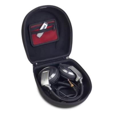 U8200BL UDG HEADPHONES HARDCASE LARGE U8200BL UDG HEADPHONES HARDCASE LARGE