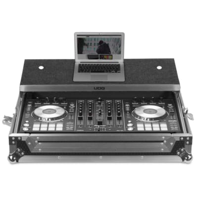 U92011SL UDG Ultimate FlightCase Pioneer DDJ-RX/SX/SX2 Silver Plus(L) U92011SL UDG Ultimate FlightCase Pioneer DDJ-RX/SX/SX2 Silver Plus(L)