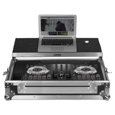 U92017SL UDG FlightCase Pioneer DDJ-RB/SB/SB2/SB3 Silver Plus (L) U92017SL UDG FlightCase Pioneer DDJ-RB/SB/SB2/SB3 Silver Plus (L)