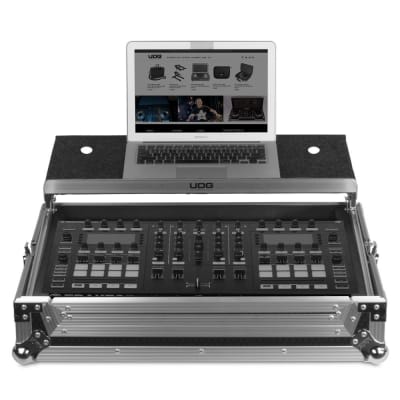 U92020SL UDG Ultimate FlightCase NI Traktor Kontrol S8 Silver Plus(L) U92020SL UDG Ultimate FlightCase NI Traktor Kontrol S8 Silver Plus(L)