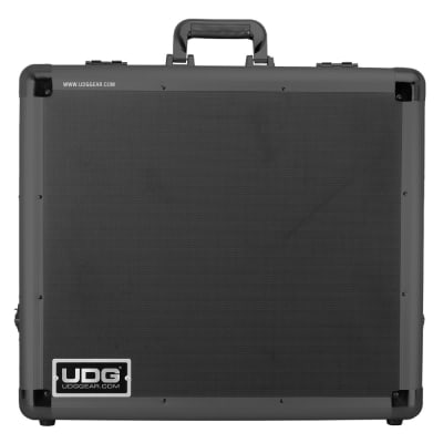 U93012BL UDG Ultimate Pick Foam Flight Case Multi Format L Black U93012BL UDG Ultimate Pick Foam Flight Case Multi Format L Black