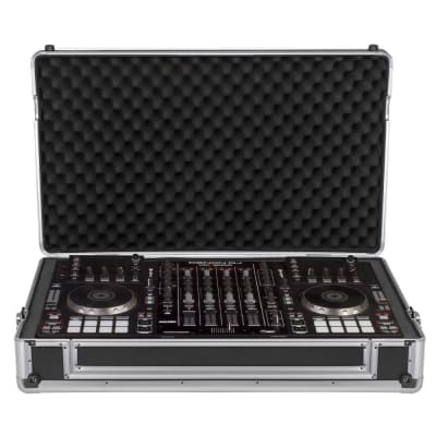 U93014SL UDG Ultimate Pick Foam Flight Case Multi Format 2XL SILVER U93014SL UDG Ultimate Pick Foam Flight Case Multi Format 2XL SILVER