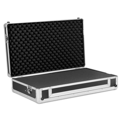 U93014SL UDG Ultimate Pick Foam Flight Case Multi Format 2XL SILVER U93014SL UDG Ultimate Pick Foam Flight Case Multi Format 2XL SILVER