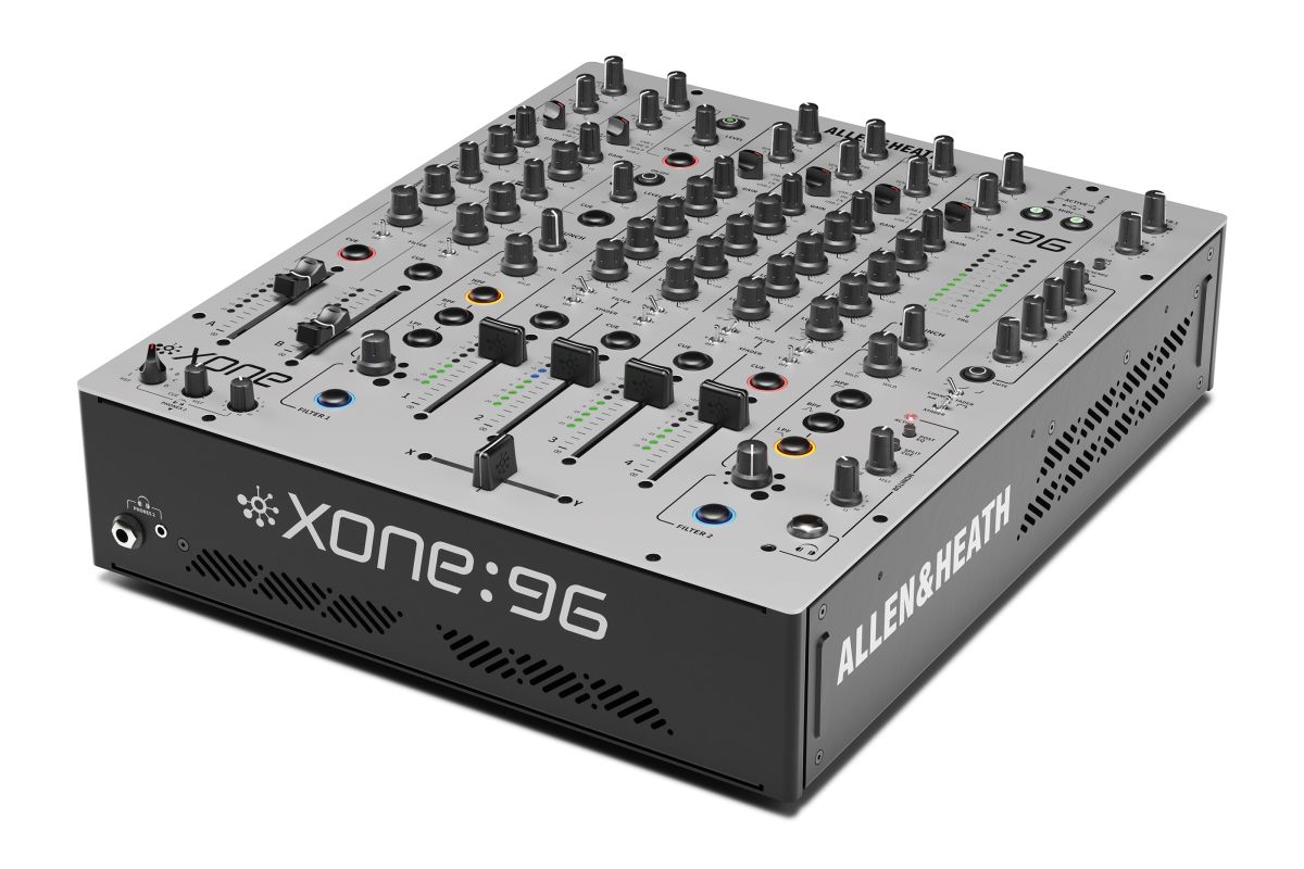 XONE 96 - Mixer DJ | DJ Store | Tienda oficial