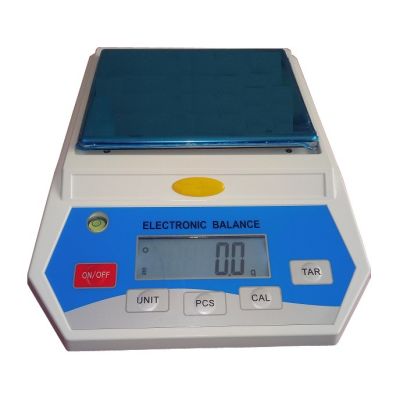 BALANZA DIGITAL CAPACIDAD 10.000 GRS PRECISION 0,1 GR1