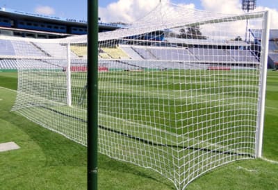 RED DE FUTBOL RUNICK PROFESIONAL TIPO CAJON 60 HEBRAS