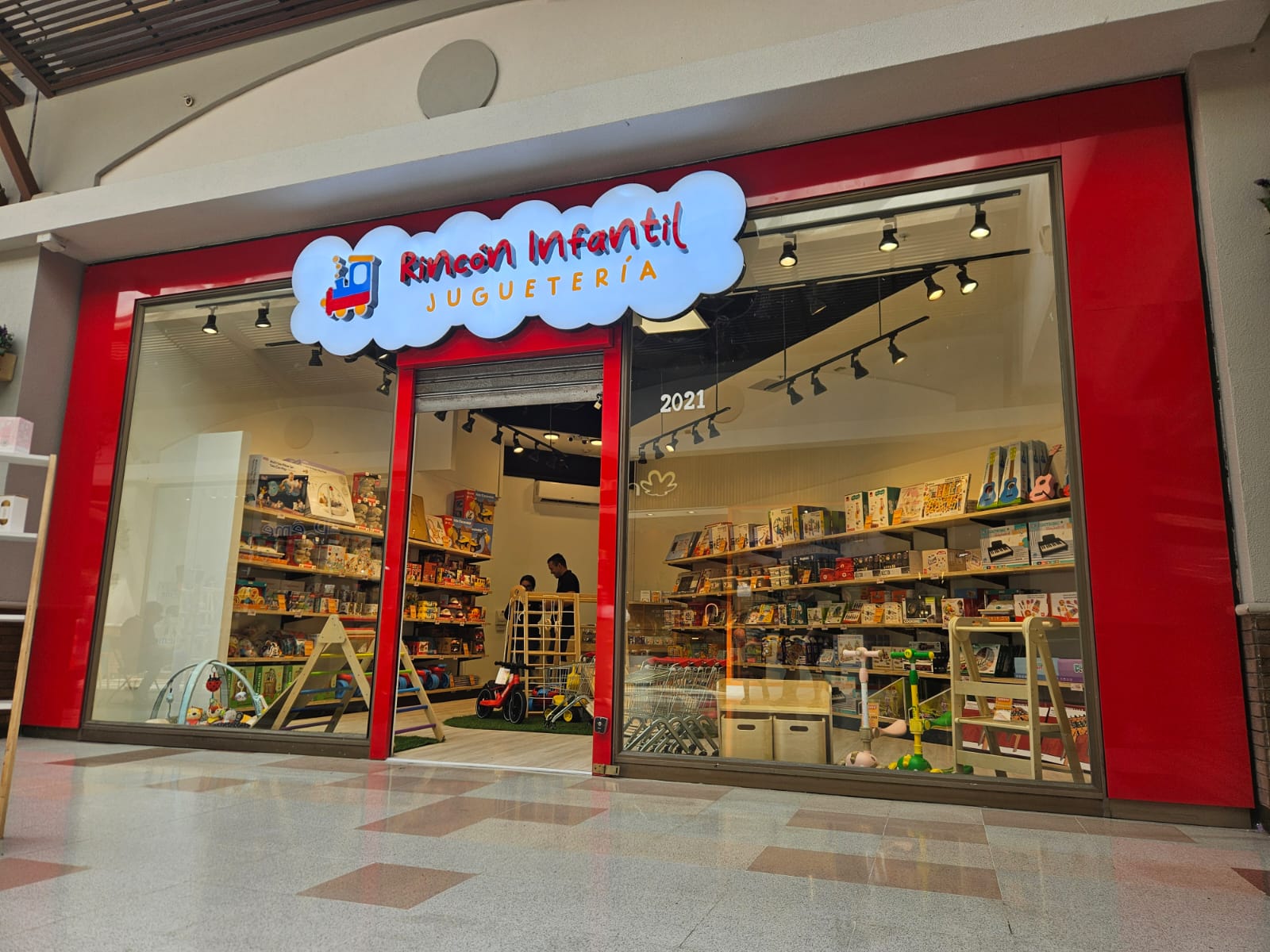 Sucursal Mall Paseo Quilín de Juguetería Rincón Infantil en Peñalolén