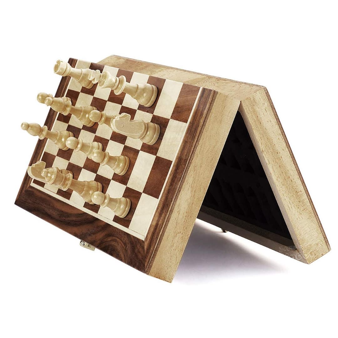 Ajedrez Magnetico de madera1