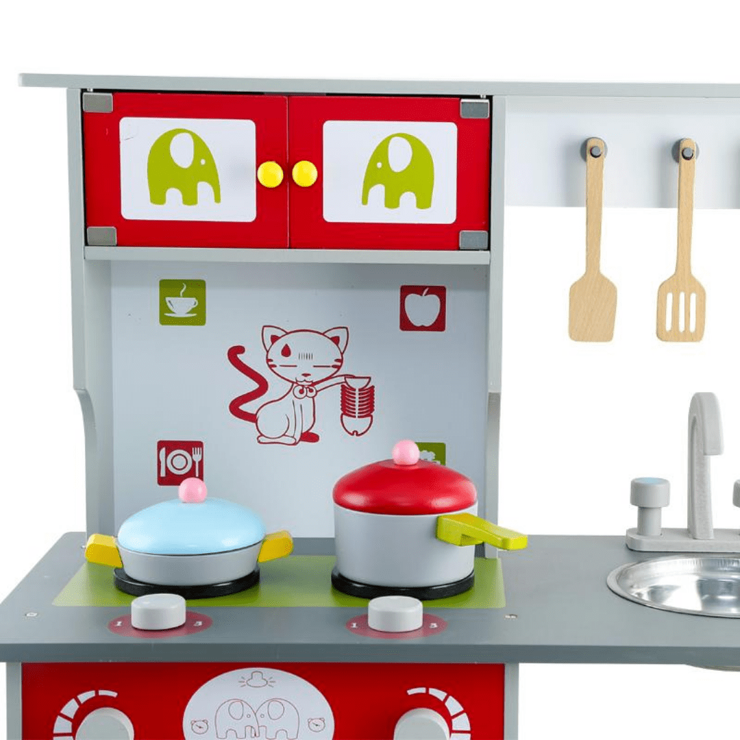 Cocina y lavaplato de madera 4