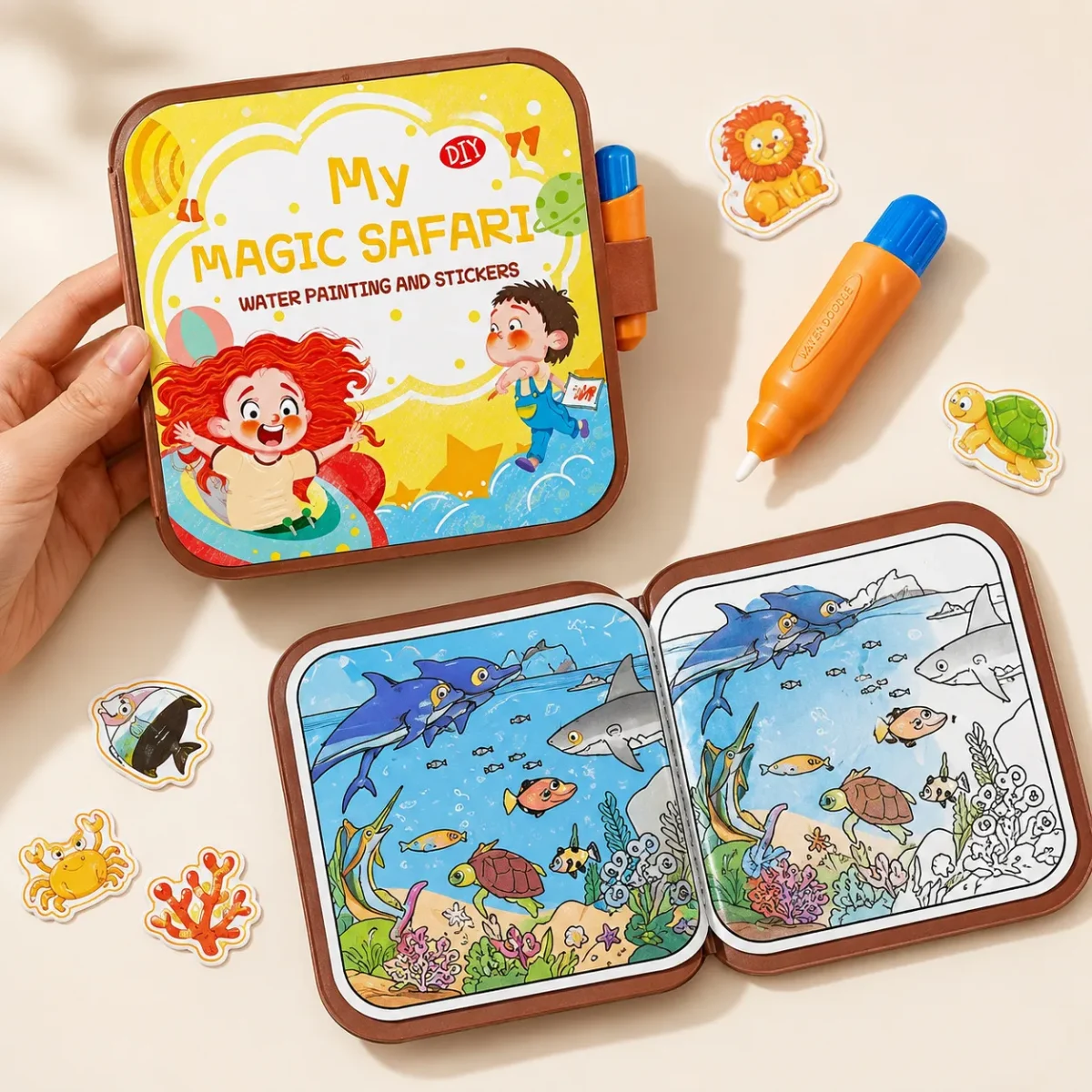 Libro Didáctico Pinta con Agua y Pegatinas4
