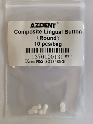 Botón lingual Composite