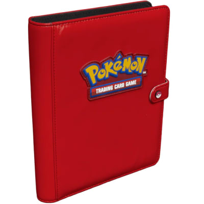 Ultra Pro: Carpeta 4 Bolsillos Forrada con Broche - Pokemon Roja