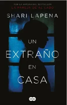 UN EXTRAÑO EN CASA1