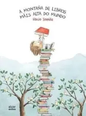 LA MONTAÑA DE LIBROS MAS ALTA DEL MUNDO